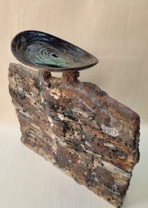 Ceramic(Stoneware) Size: 16x17x8 inches